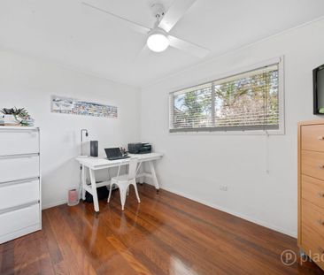 3 Goodenia Street, Everton Hills QLD 4053 - House For Rent | Domain - Photo 4