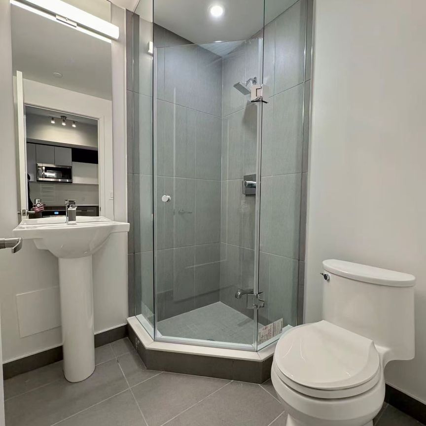 For Lease - 121 Lower Sherbourne Street Unit# 1749 SW, Toronto, Ontario - Photo 1