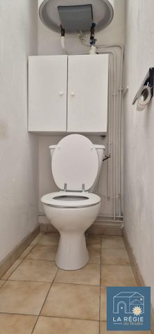 Location Appartement 2 pièces 42m² BOURGOIN JALLIEU 38300 - Photo 5