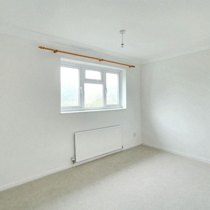 2 bedroom semi-detached house to rent - Photo 1