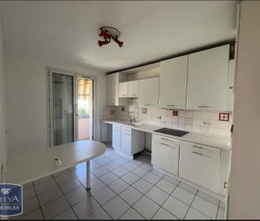 Location Appartement 4 pièces 100m² MARSEILLE 12ème - Photo 5
