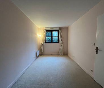 Location Appartement 2 pièces 56m² - Photo 2