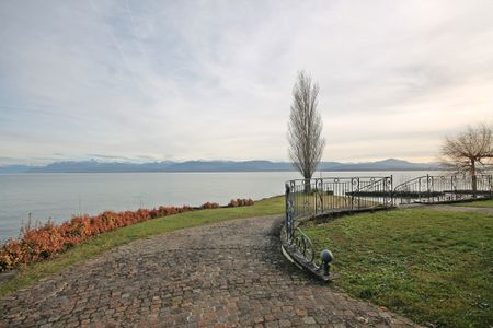 Superbe studio MEUBLE - COURTE DUREE / Vue lac - Jardin - Piscine - Photo 4