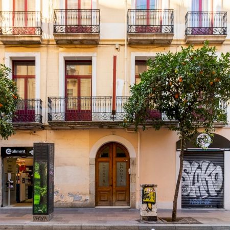 Bright room with a private bathroom&nbsp;in&nbsp;Bonavista street - Photo 4