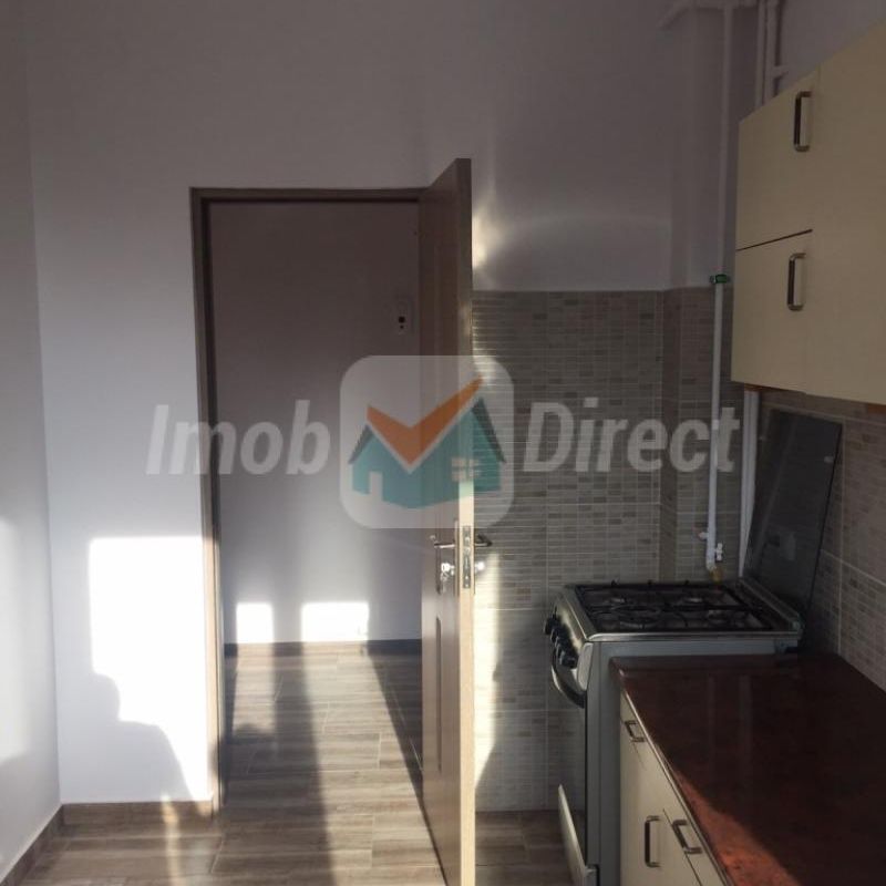 Inchiriere apartament 2 camere nemobilat in Ploiesti - Fotografie 1