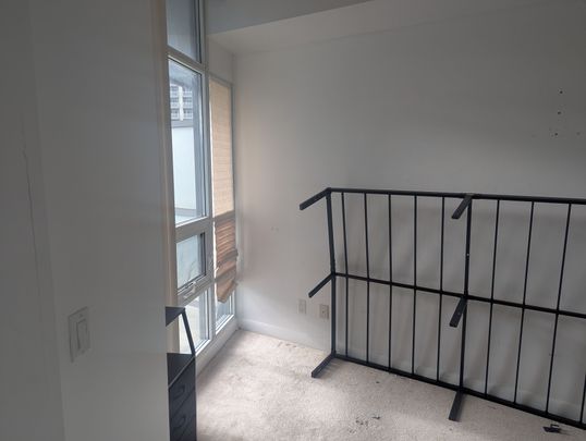 For Lease - 15 Bruyeres Mews Unit# 905, Toronto, Ontario - Photo 1