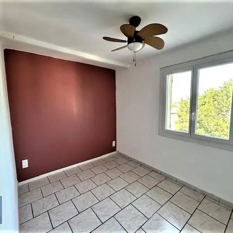 Appartement à louer 4 pièces 68.39m² - Photo 1