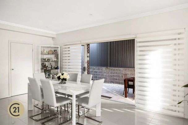 “Stunning & Spacious Family Home” - Photo 1