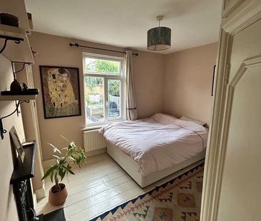 2 Bed Terraced House, Eland Road, CR0 - Photo 4