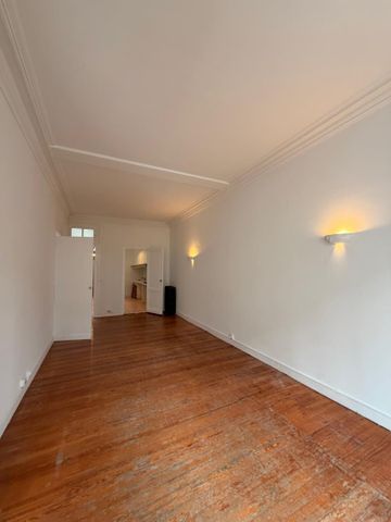 Location Appartement 4 pièces 152m² - Photo 4