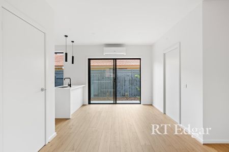 Thinking of selling? Contact our agent - Photo 5