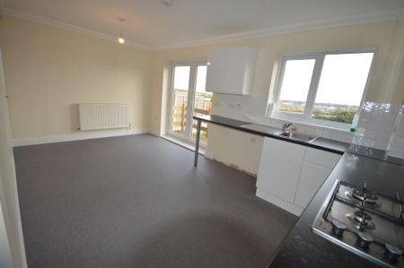 3 bedroom detached house to rent - Photo 5
