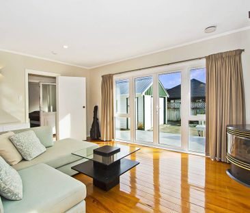 Avalon Living - Photo 2