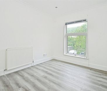 Margaret Street, Pontygwaith, FERNDALE - Photo 3