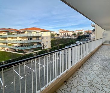 Location Appartement 2 pièces 48m² VALLAURIS 06220 - Photo 6