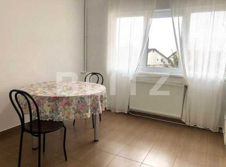 Apartament 2 camere, decomandat, 55 mp, zona Golden Tulip - Fotografie 3