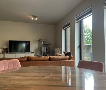 Te huur in Mol-Gompel – Gelijkvloers appartement met tuin en garag - Foto 1