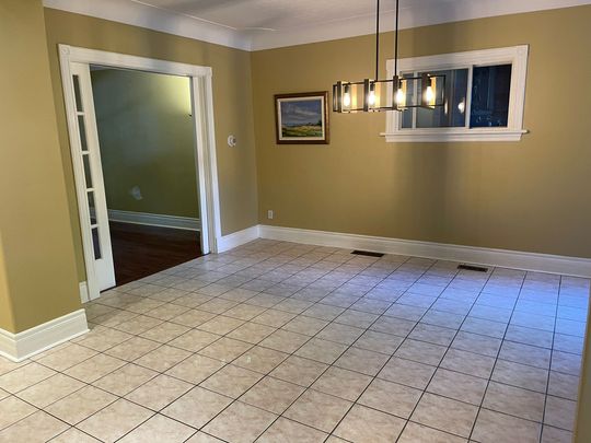 For Lease - 109 Carrick Avenue Unit# 2, Hamilton, Ontario - Photo 1