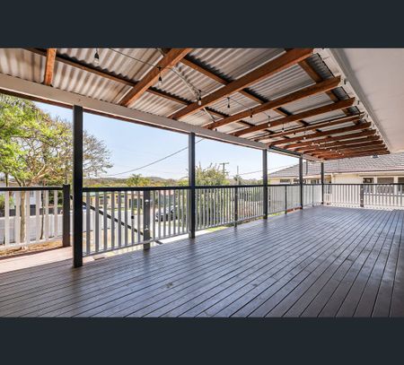 19 Bramcote Street, Chermside West, Qld 4032 - Photo 4