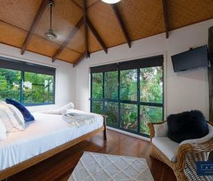 Unparalleled Whitsunday Views - Fully Furnished Villa - Photo 5
