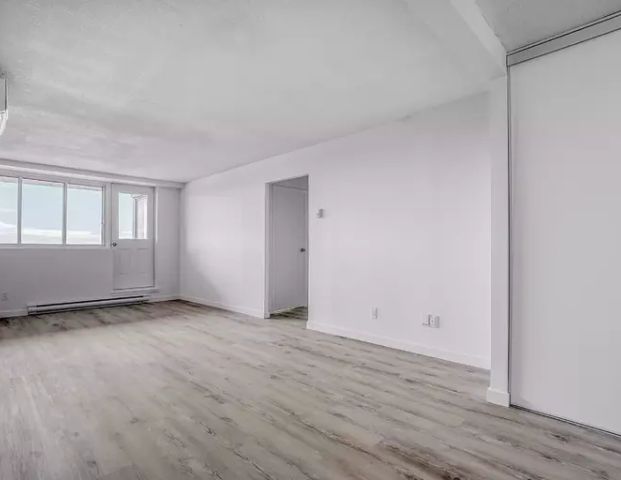 PROMOTION! 1 & 2 bedrooms apartment for rent in Gatineau | 200 Boulevard de la Cité-des-Jeunes, Gatineau - Photo 1