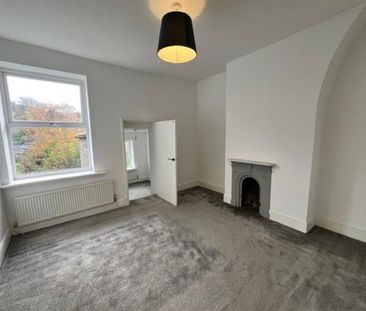 3 Bedroom Terraced To Let - Photo 3