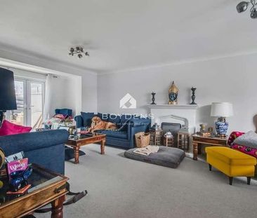 Roslings Close, Chelmsford, CM1 - Photo 2