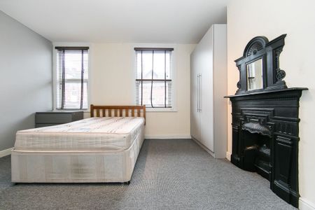 Hessle View, Hyde Park, Leeds - Photo 3