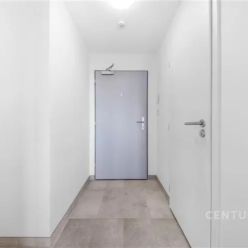 Světlý a Moderní Byt 2+kk s Balkonem a Sklepem, Okamžitě Volný, Hostivař, Praha 15 - Fotografie 1