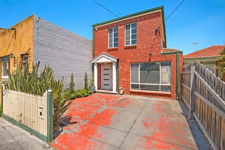 9 Roff Street, Reservoir VIC 3073 - Photo 2