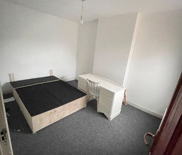 3 Bed Terraced House, Swanage Road, B10 - Photo 5