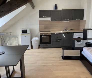 Location Appartement 1 pièce 30m² CHATELLERAULT 86100 - Photo 3