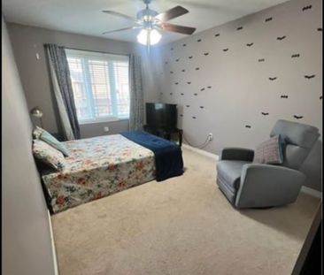 For Lease - 97 Periwinkle Drive, Hamilton, Ontario - Photo 6