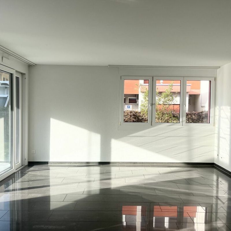 3.5-room ground floor apartment with conservatory! - Photo 1