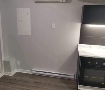 For Lease - 904 SHIMMERTON Circle Unit# Unit B, Kanata, Ontario - Photo 4