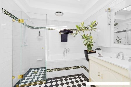 Harris Park - Photo 5