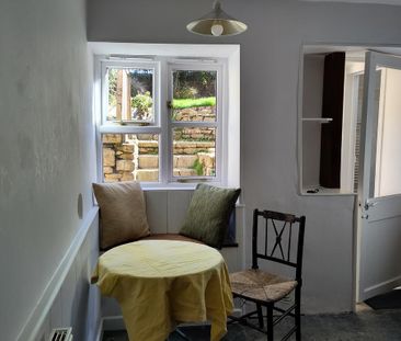 2 bedroom end of terrace house to rent - Photo 6