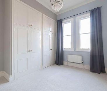 St. Georges Place, Cheltenham, GL50 - Photo 2