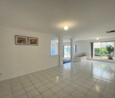 Quiet Winthrop cul-de-sac – perfect family home - Photo 5