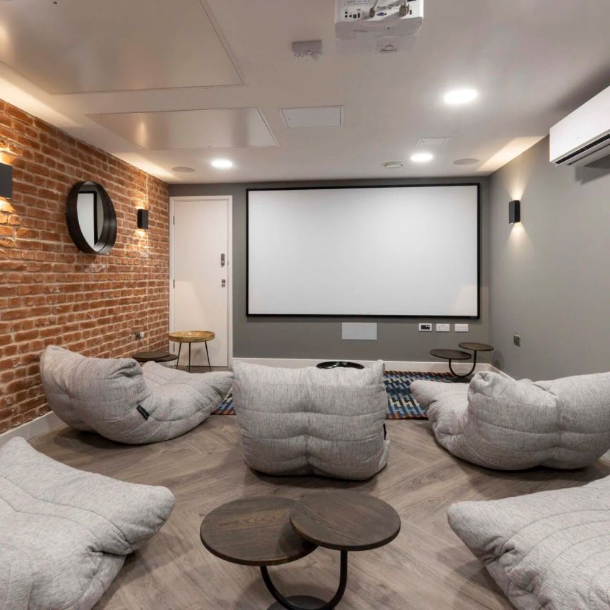 Pannell House - Photo 1