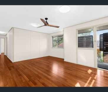 Charming Brick Home on Large Block - Photo 6