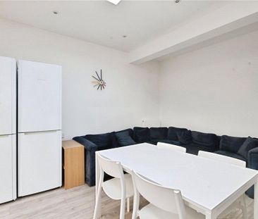 5 bedroom semi-detached house to rent - Photo 1