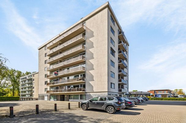 Ruim Appartement met 2 Slaapkamers. - Photo 1