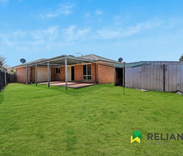 3 bedroom house in the best location of Werribee that is not to be ... - Photo 4