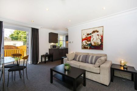 1 bedroom bungalow to rent - Photo 3