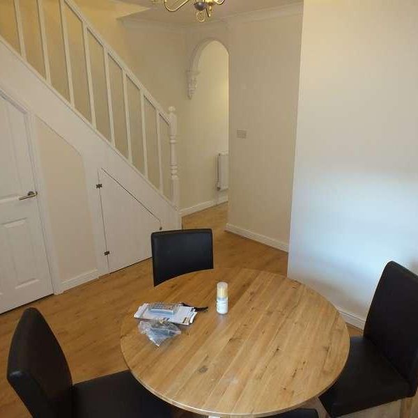 Curzon Street, Reading, RG30 - Photo 1