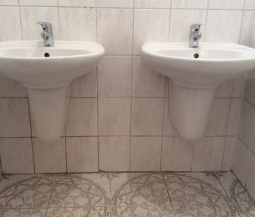 Zařízený pokoj k pronájmu v Praze 5 – Anděl | Krátkodobě i dlouhodo... - Photo 4