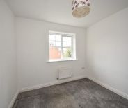 4 bed House - Detached for Rent - Photo 5