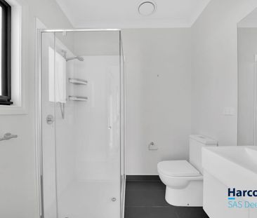 Spacious 4-Bedroom Family Home in Prime Sunshine North Location - Photo 5