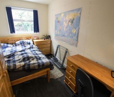 6 bedroom house to rent - Photo 4